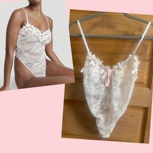 New w/ tags! Victoria’s Secret White Lace Bodysuit Lingerie. Size M